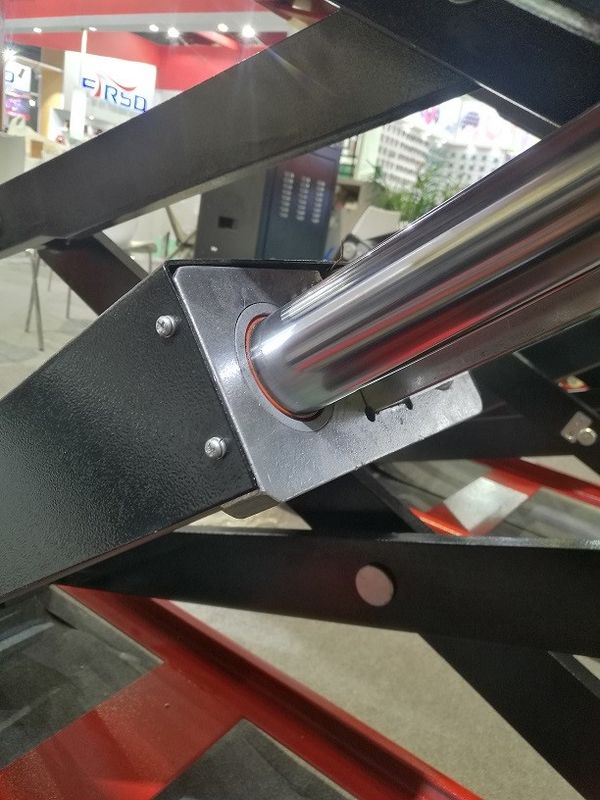 Q235 3500Kg Capacity Vehicle High Rise Scissor Lift / Scissor Hoist